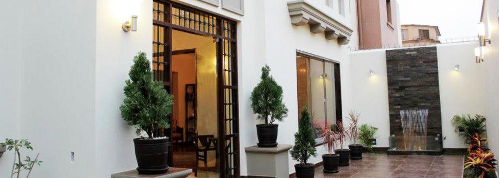 Bed & Breakfast - La Casa De Ceci Lima Ngoại thất bức ảnh