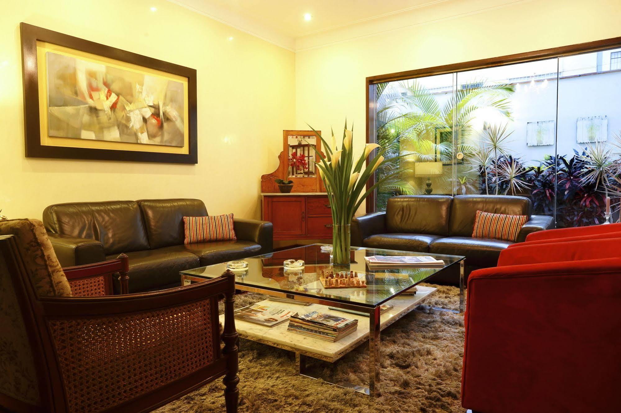 Bed & Breakfast - La Casa De Ceci Lima Ngoại thất bức ảnh