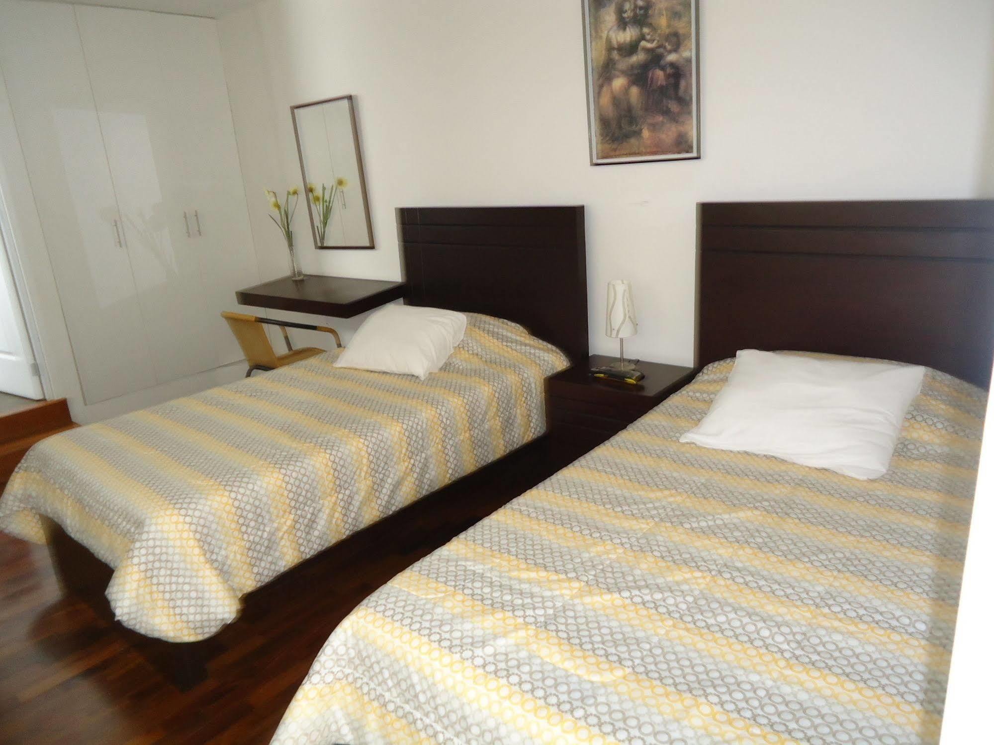 Bed & Breakfast - La Casa De Ceci Lima Ngoại thất bức ảnh