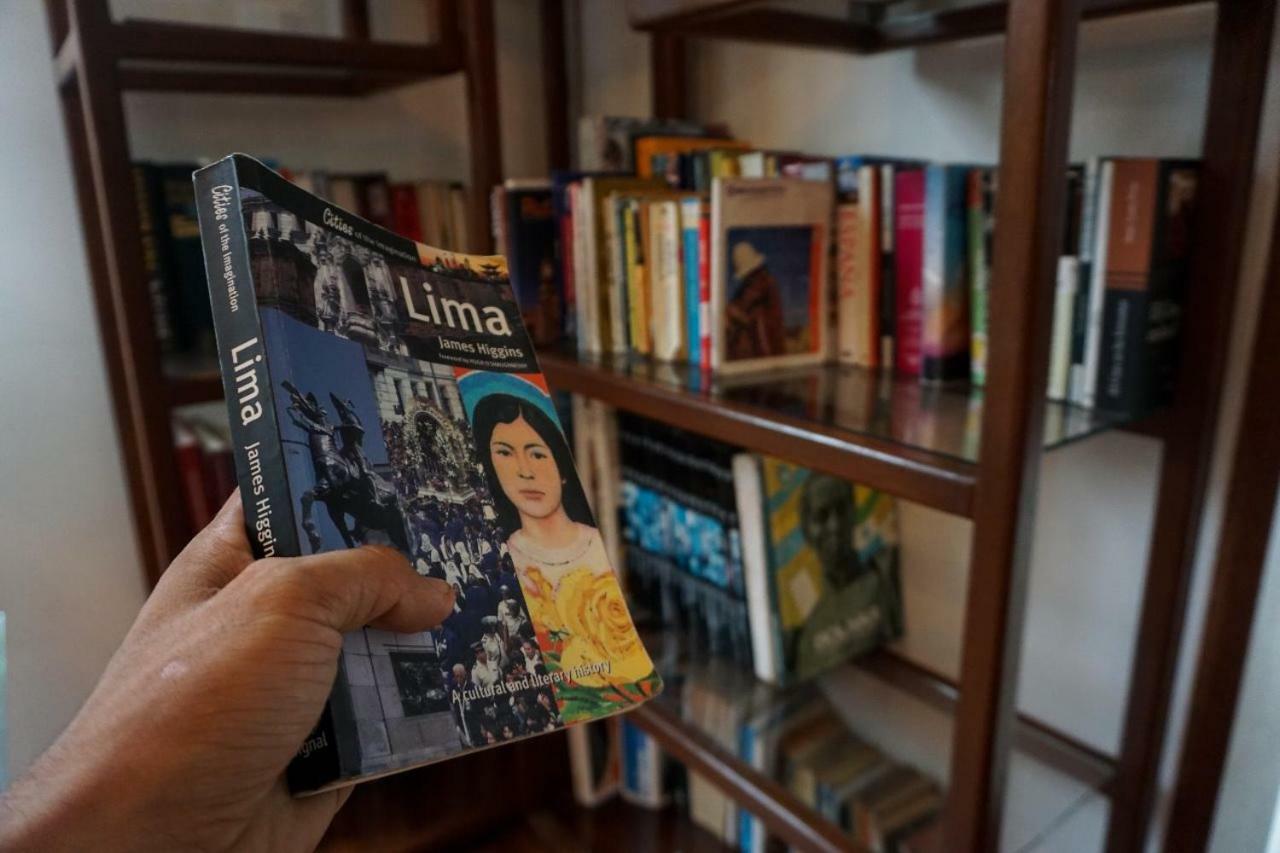 Bed & Breakfast - La Casa De Ceci Lima Ngoại thất bức ảnh